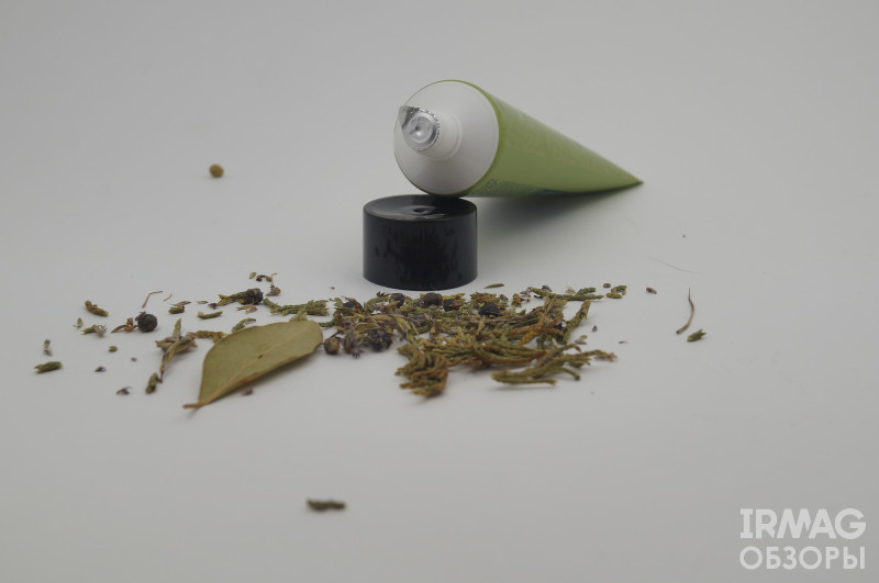 обзор на крем-маслице для рук Гостинцы Агафьи Смягчающий с ромашковым чаем