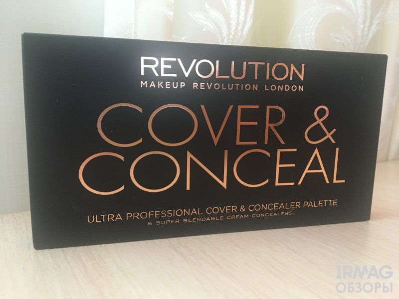 палетка консилеров Makeup Revolution Cover and Conceal Light
