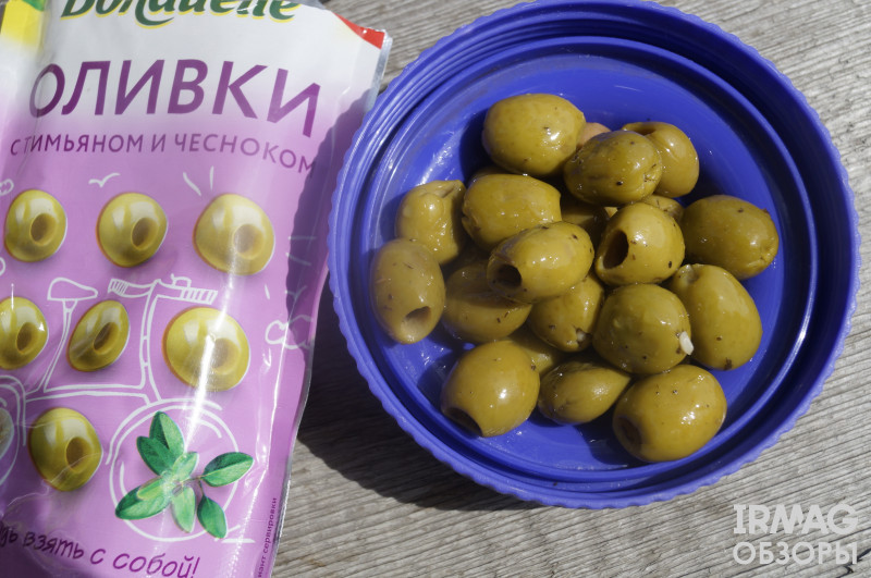 обзор на оливки от Bonduelle c тимьяном и чесноком и с лимоном в мягкой упаковке