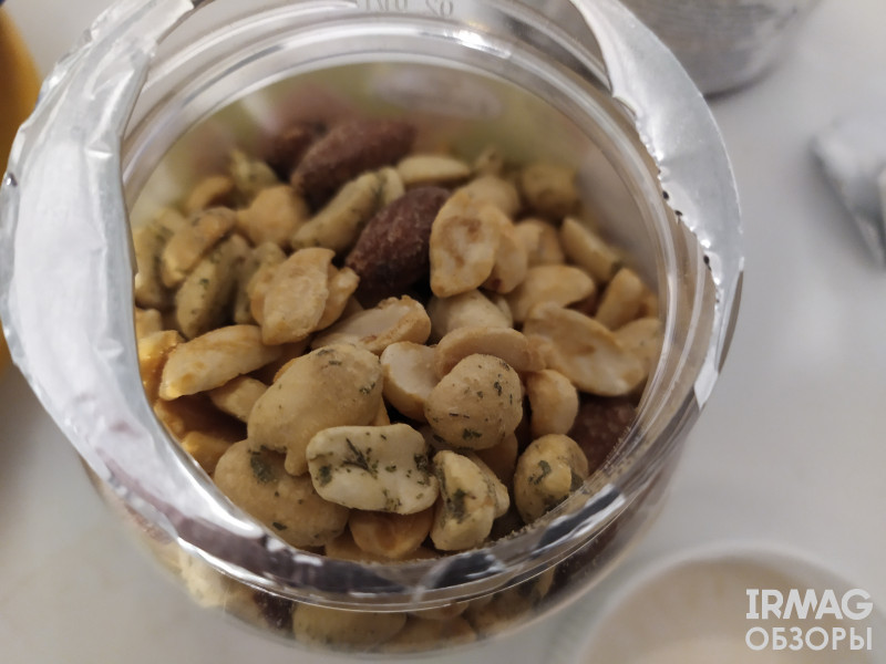 Микс ореховый Your Nut в специях и пряностях (140 г)