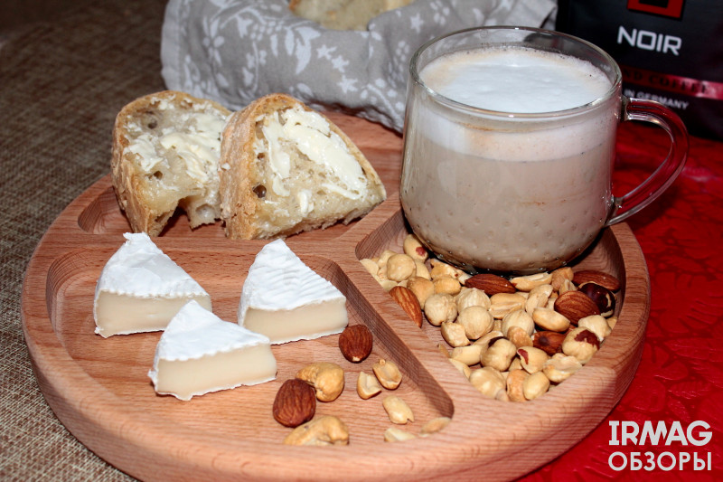 Сыр Тревиль Камамбер Гурмэ с белой плесенью 45% (130 г)