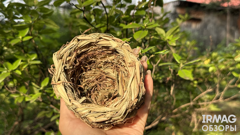 Гнездо для птиц Triol Natural из луговых трав (45 х 110 мм)